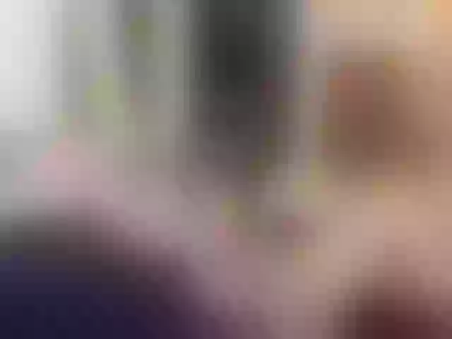 Live sex webcam photo for LolaDaytona #277584388
