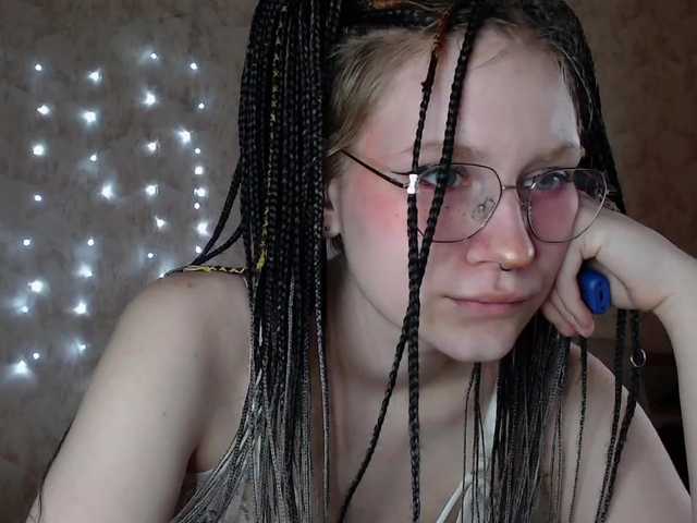 Live sex webcam photo for LolaJeann #272019921