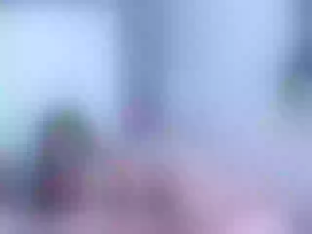Live sex webcam photo for LolaLeon #288087542