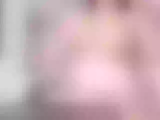 Live sex webcam photo for LolaLushme #288022951