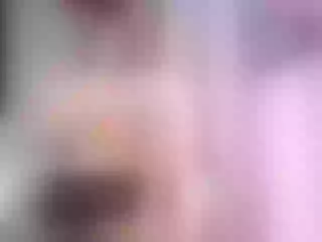 Live sex webcam photo for LolaLushme #288022958