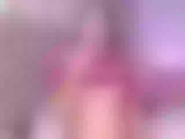 Live sex webcam photo for LolaLushme #288022965