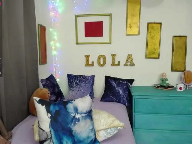 Live sex webcam photo for LolaRouse #287975837