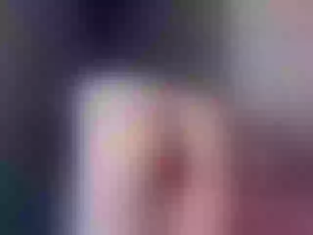 Live sex webcam photo for LolaTeaseX #291172805