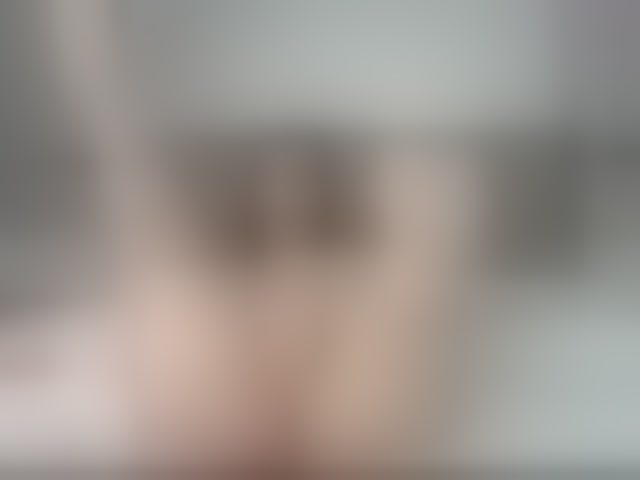 Live sex webcam photo for LolaTeaseX #291277725