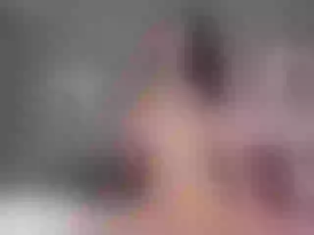 Live sex webcam photo for LolaTeaseX #291438310