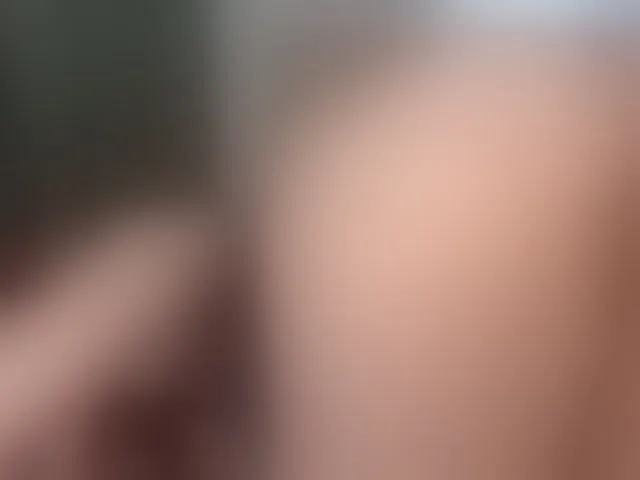 Live sex webcam photo for LolaTeaseX #292073396