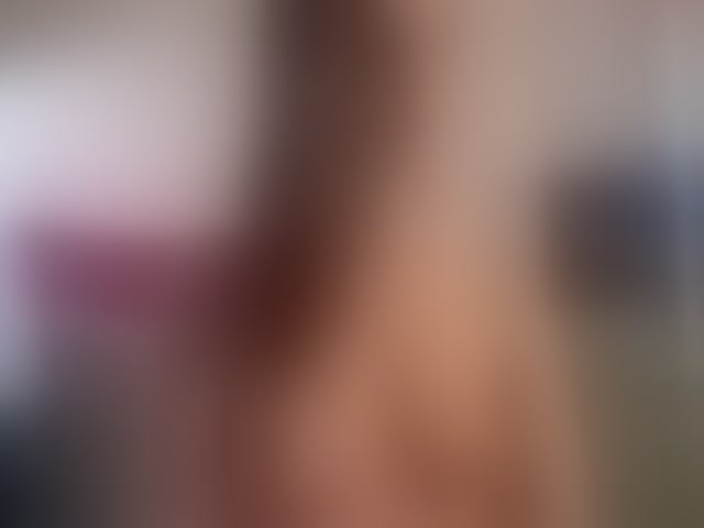 Live sex webcam photo for LolaTeaseX #292301648