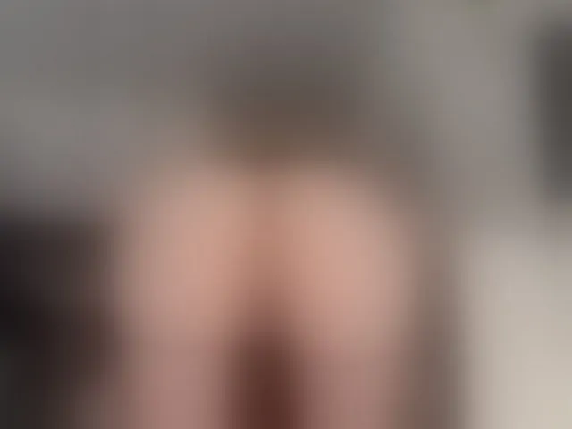 Live sex webcam photo for LolaTeaseX #292515247
