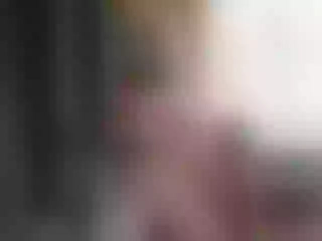 Live sex webcam photo for LolaTorr #291358949