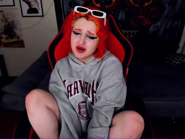 Live sex webcam photo for LolaWay #273640855