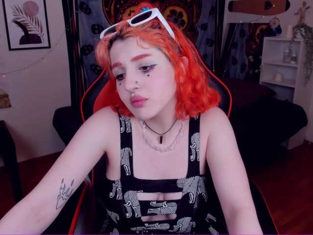 Live sex webcam photo for LolaWay #273747049