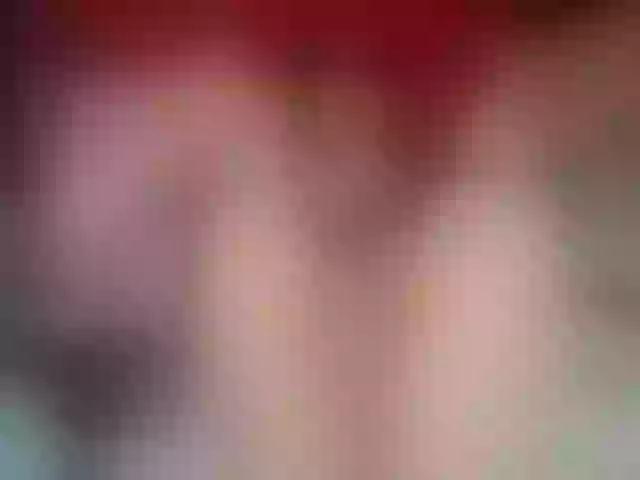 Live sex webcam photo for LolaaFox #272837606