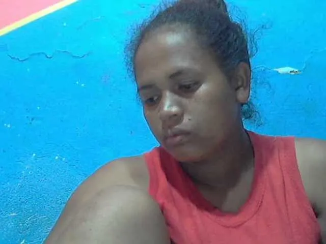 Live sex webcam photo for Lolahsexy #290353106