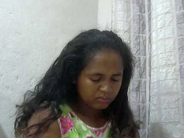 Live sex webcam photo for Lolahsexy #290644491