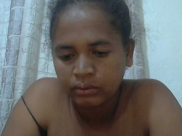 Live sex webcam photo for Lolahsexy #290702314