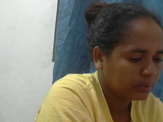 Live sex webcam photo for Lolahsexy #291041507