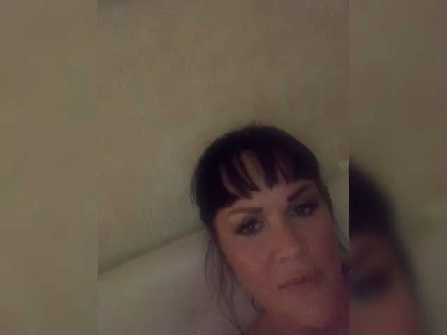Live sex webcam photo for Lolaley #272034357