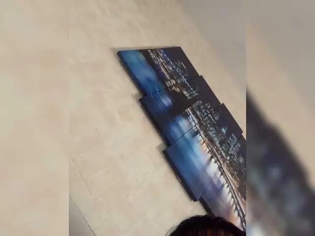 Live sex webcam photo for Lolaley #272215762