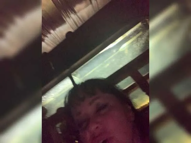 Live sex webcam photo for Lolaley #272881590