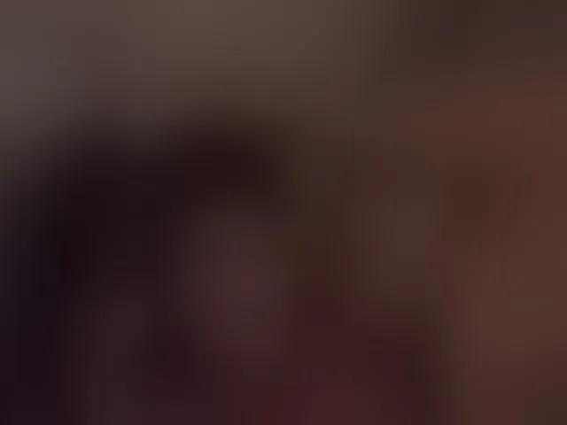 Live sex webcam photo for Lolaley #272992065