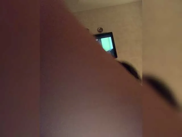 Live sex webcam photo for Lolaley #273111391