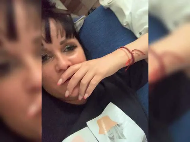 Live sex webcam photo for Lolaley #273135518