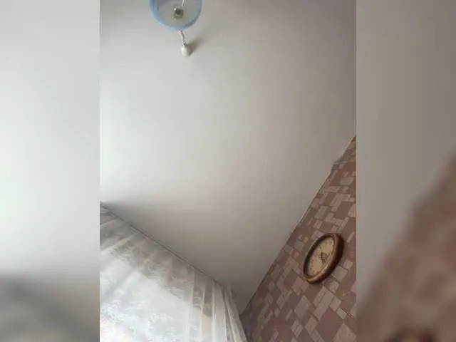 Live sex webcam photo for Lolaley #273459832