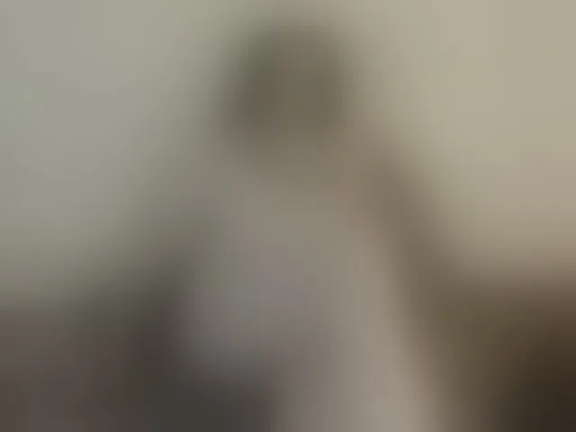 Live sex webcam photo for Lolaxx-x #293945891