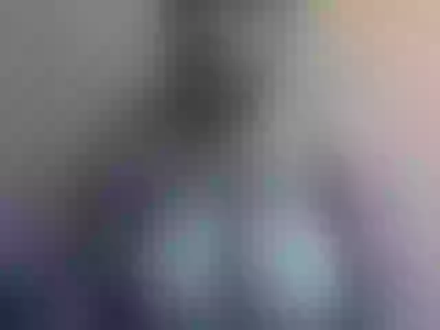 Live sex webcam photo for LoliBonnita #274342148