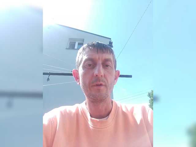 Live sex webcam photo for Lolii111 #290996894