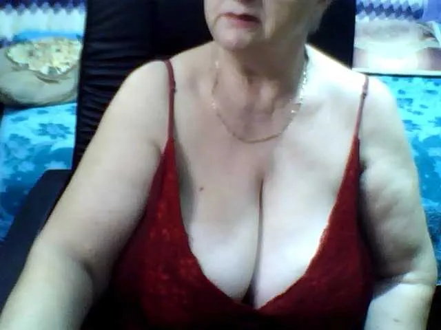 Live sex webcam photo for LolkaAlyss #287976671