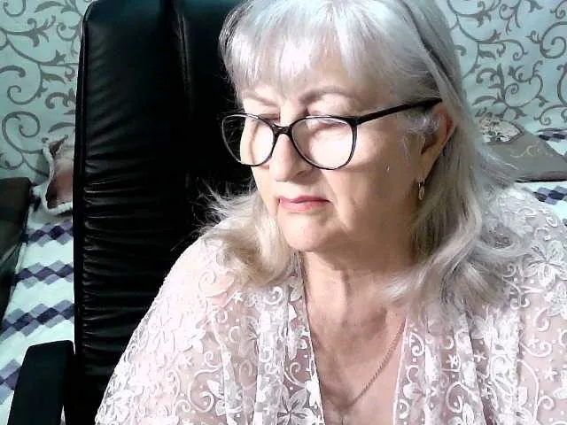Live sex webcam photo for LolkaAlyss #291018385