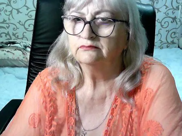 Live sex webcam photo for LolkaAlyss #291202770