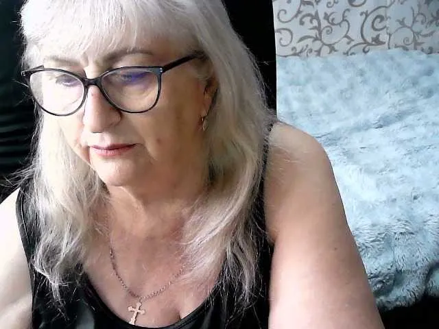 Live sex webcam photo for LolkaAlyss #292026864