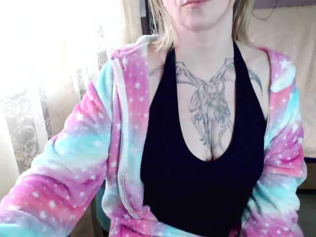 Live sex webcam photo for Lollifoxy #276732052