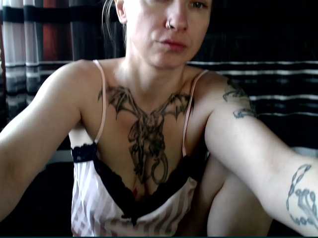 Live sex webcam photo for Lollifoxy #291992993