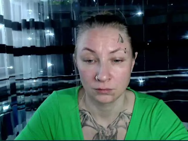 Live sex webcam photo for Lollifoxy #292383041