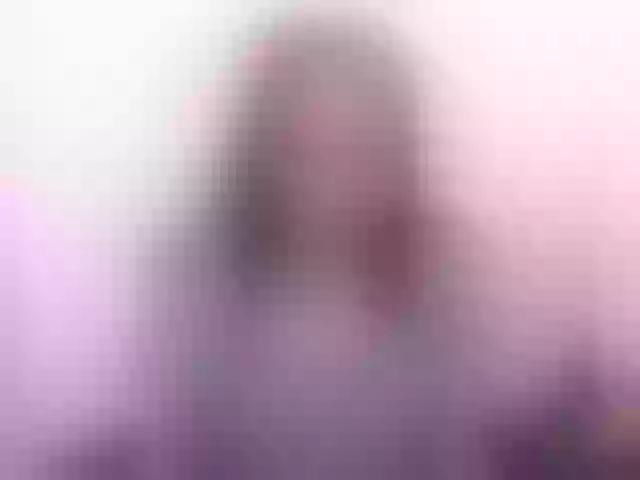 Live sex webcam photo for LollyPolly #291894234