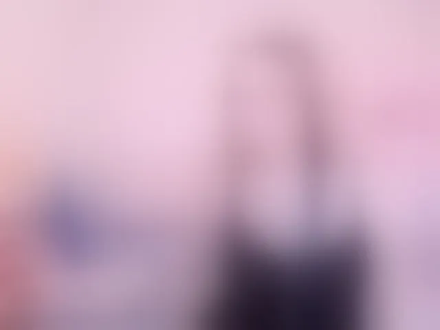 Live sex webcam photo for LollyPolly #293144956