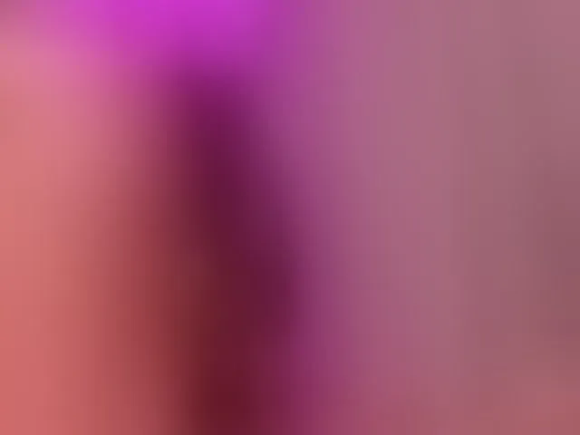 Live sex webcam photo for LollyShine #292325111