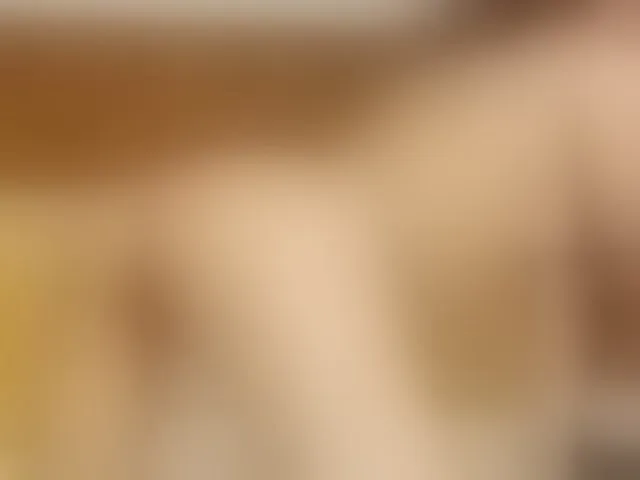 Live sex webcam photo for LollyShine #292825874