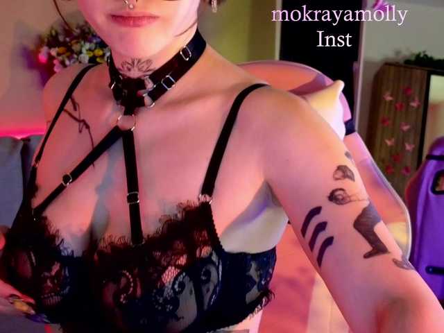 Live sex webcam photo for LolyMolly #277485536