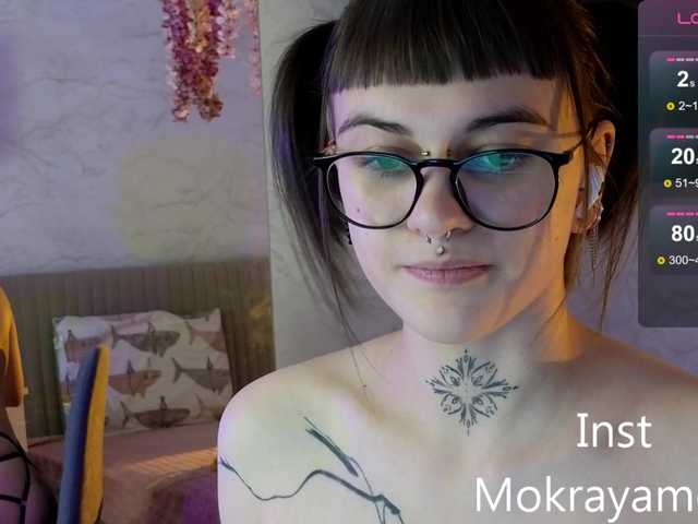 Live sex webcam photo for LolyMolly #290041118