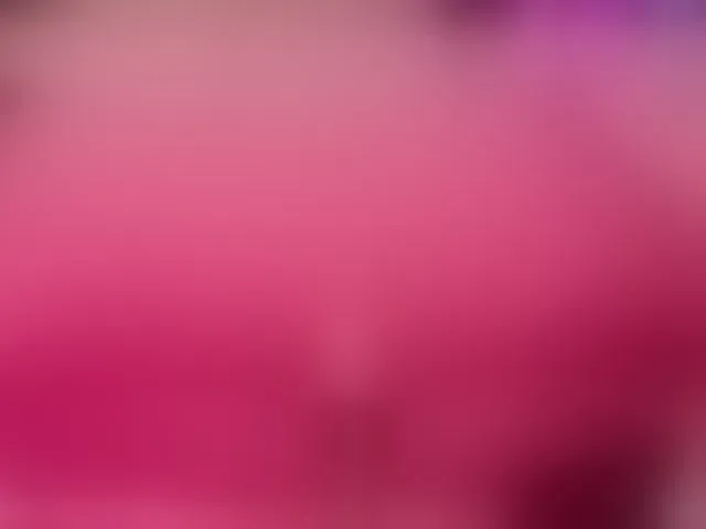 Live sex webcam photo for LolyNight #292836419