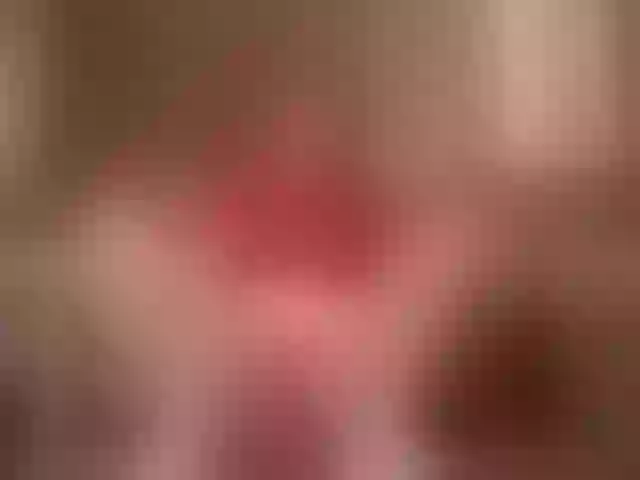 Live sex webcam photo for Lolypop19 #276359889
