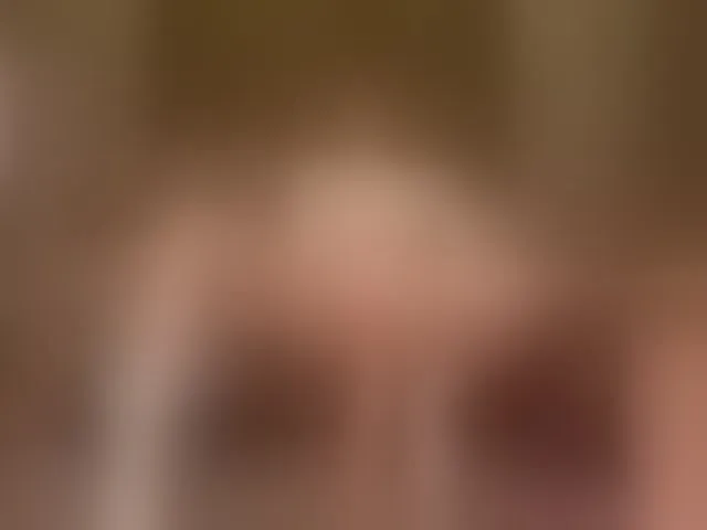 Live sex webcam photo for Lolypop19 #276750876