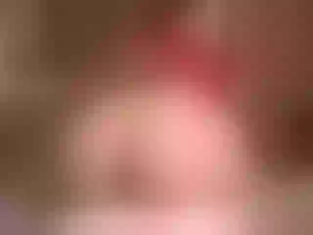 Live sex webcam photo for Lolypop19 #276858629