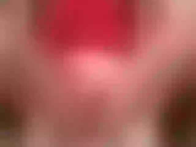 Live sex webcam photo for Lolypop19 #277704368