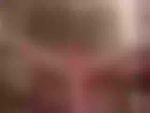 Live sex webcam photo for Lolypop19 #277907153
